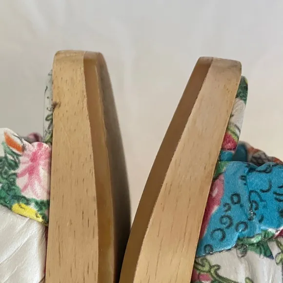 BEKLINA // Gathered leather wooden wedge platform Clog sandal in “Plate” Print