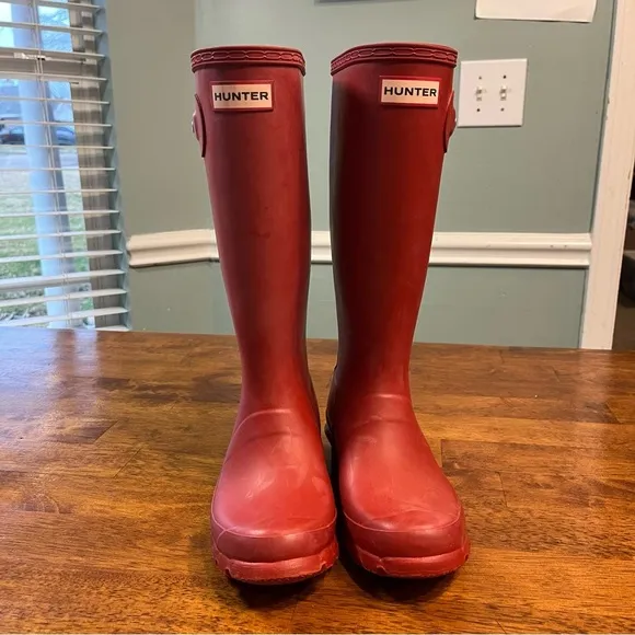 Big Kids Original Hunter Rain Boots Red size 4 Boy size 5 Girl