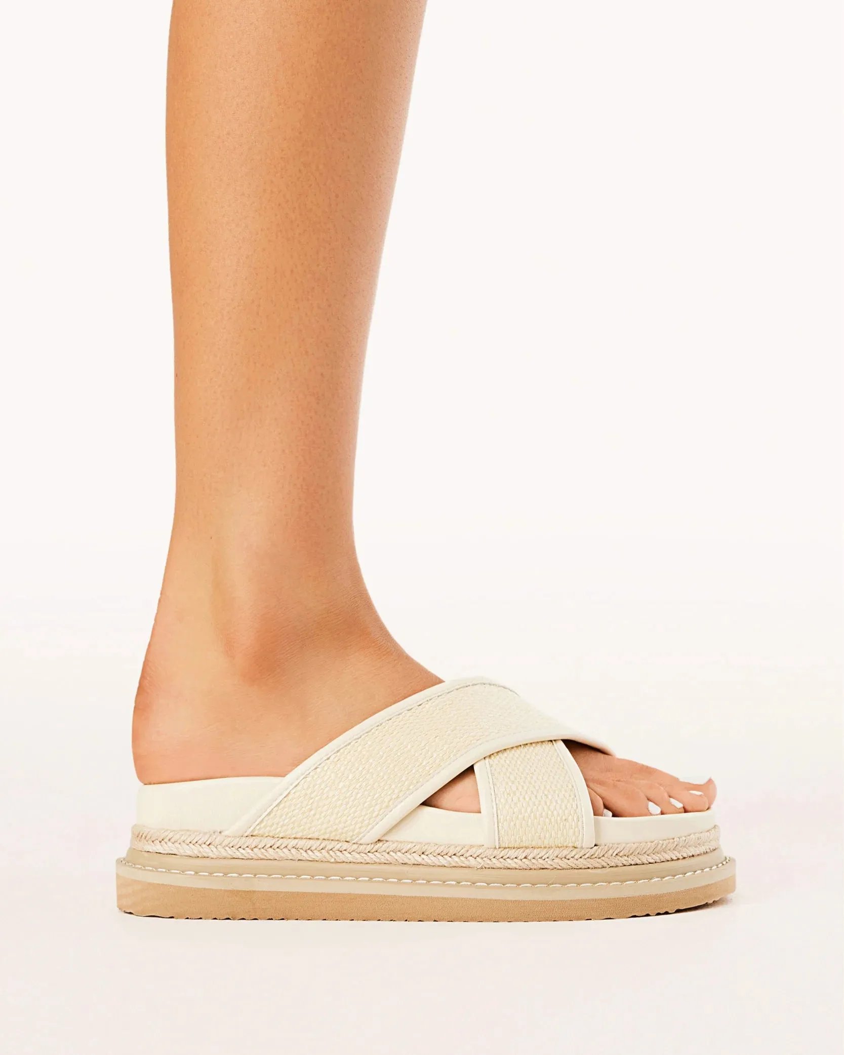 Billini Aysha Slide - Cream Raffia