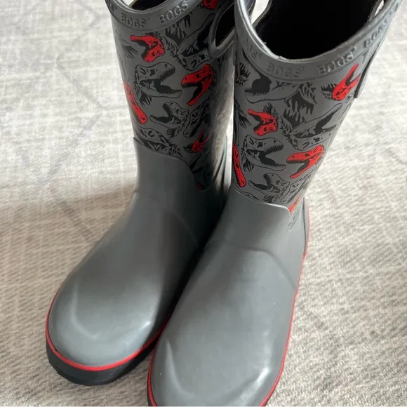 BOGS Big Kids Dinosaur Gray Rain Boots Youth Size 6