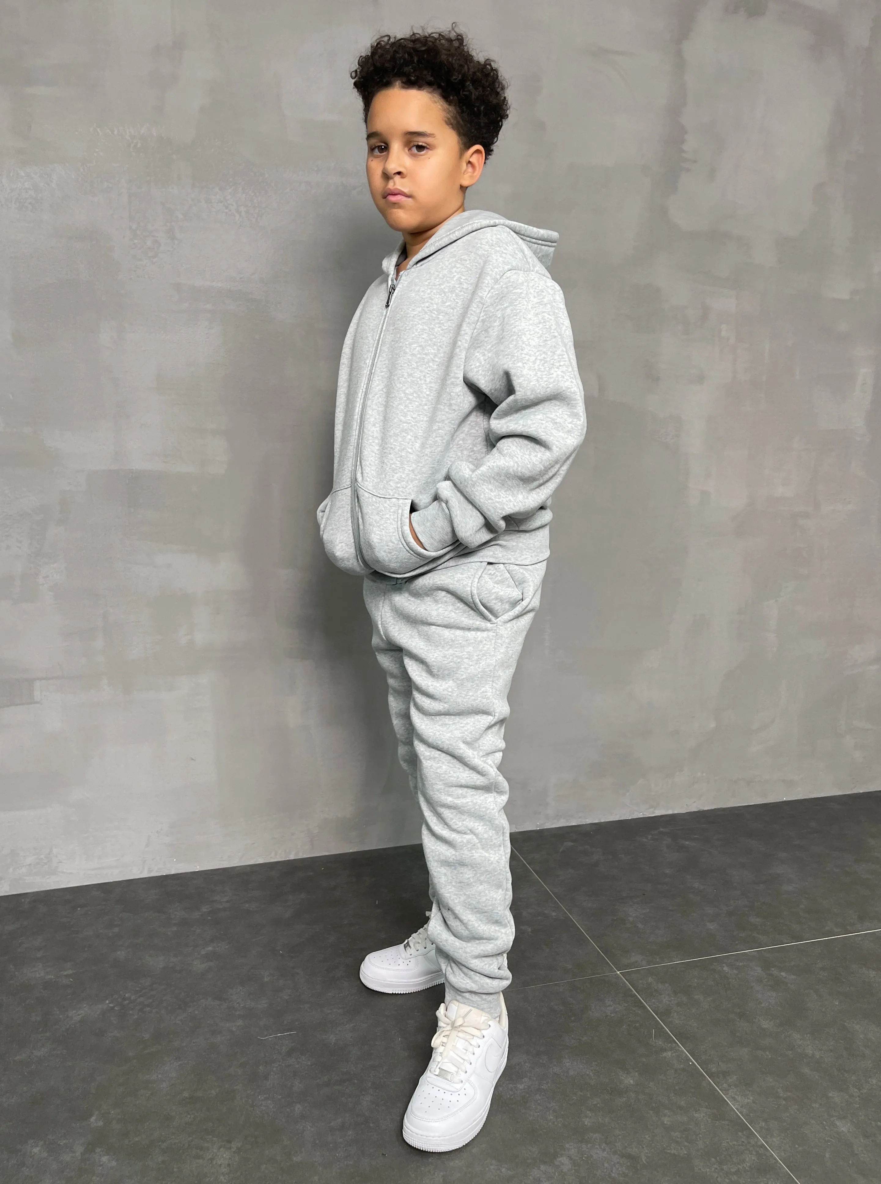 BT-BTF22591K- Kid's Zipdown Hoodie Sweatsuit (8PCS)