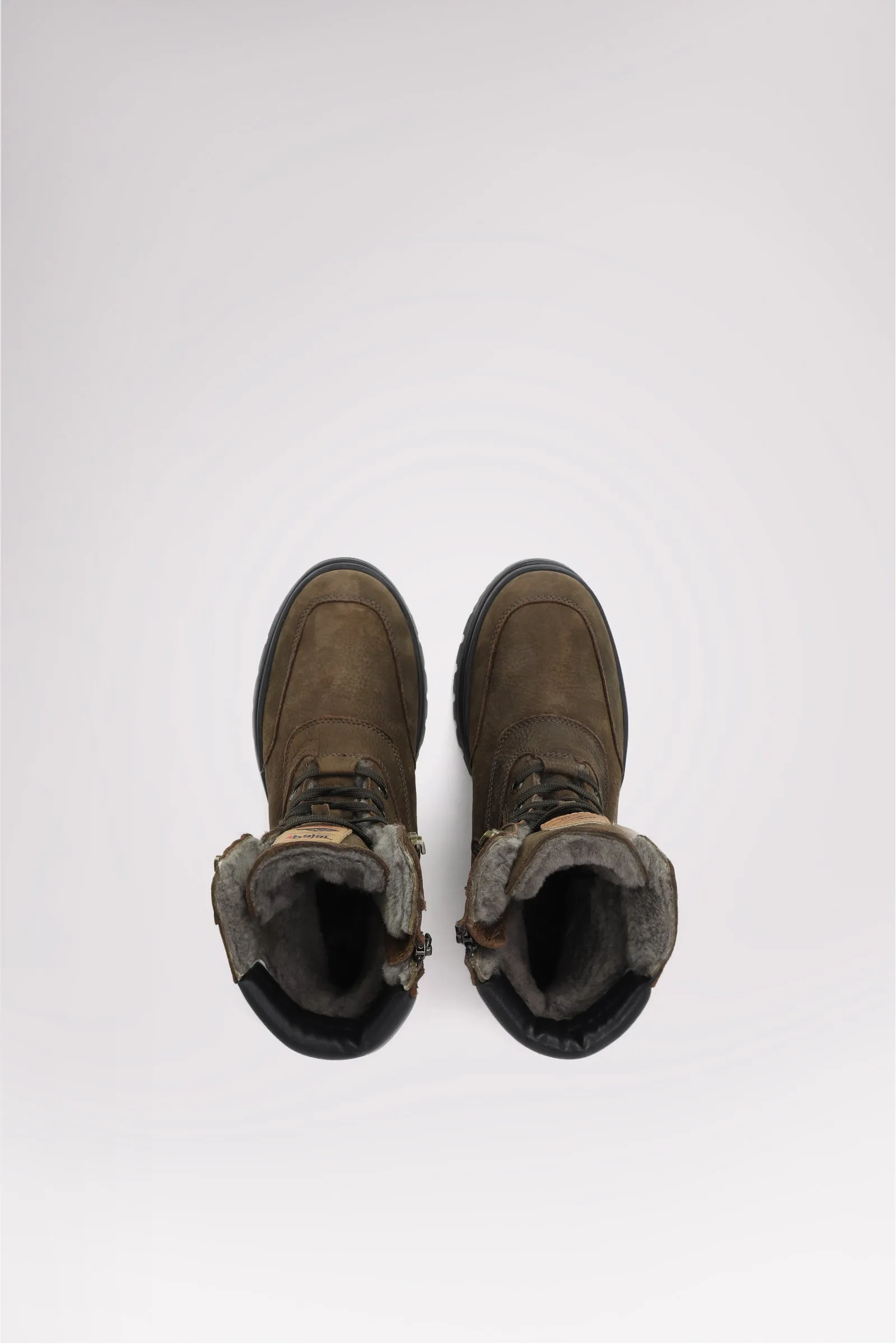 Charles S Nubuck Men's Heritage Boot