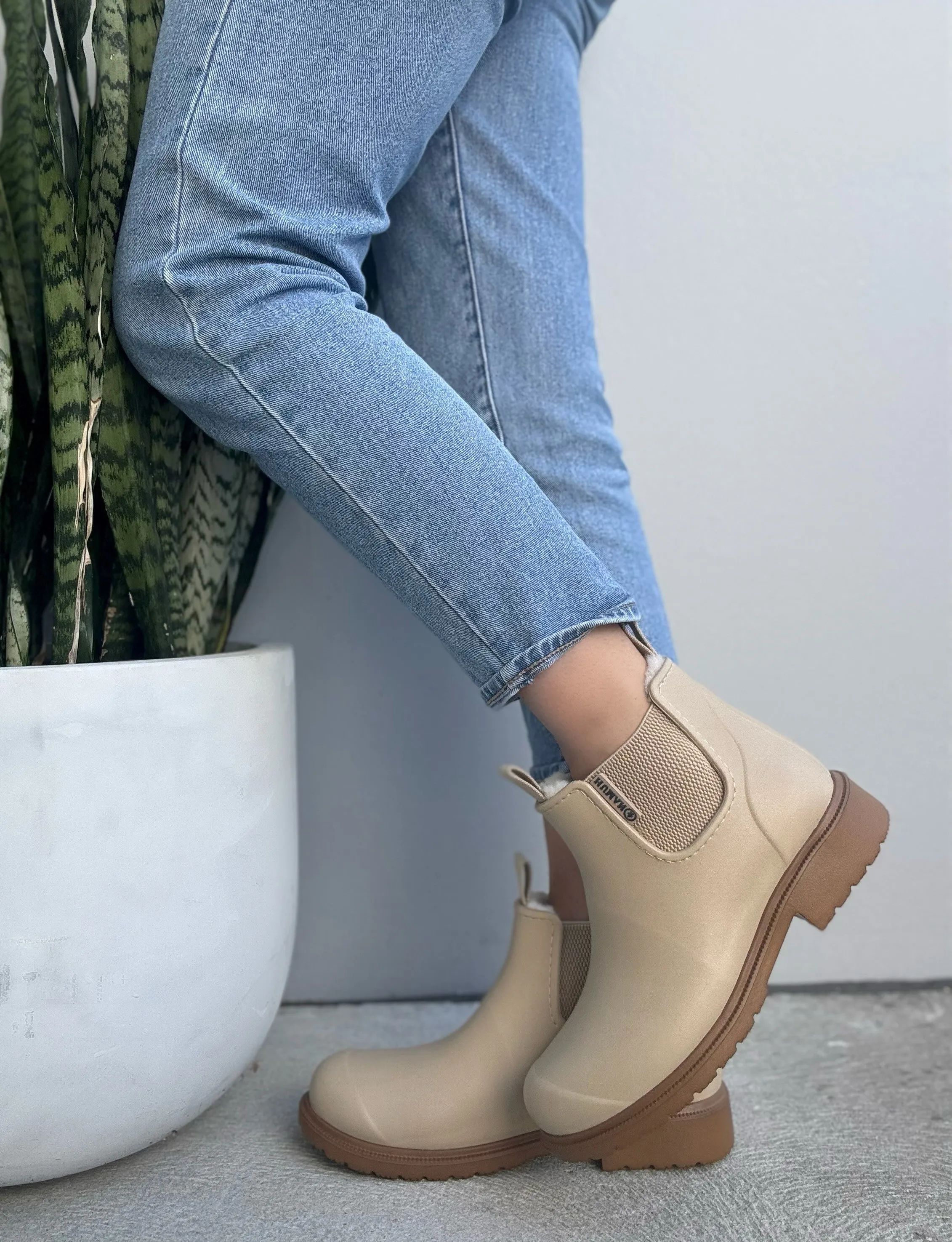 Cooma Rain Boots Sand