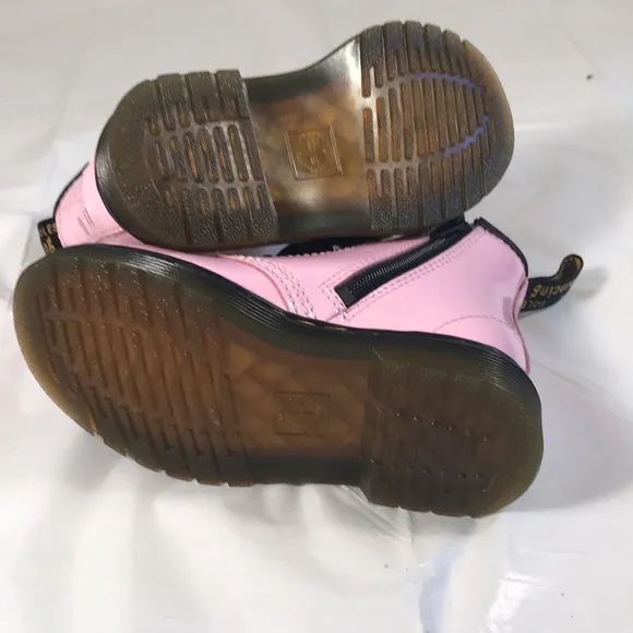 Dr. Martens 1460 Boot Kids Bubble Gum Pink Patent Leather Lace Up Side Zip Boots