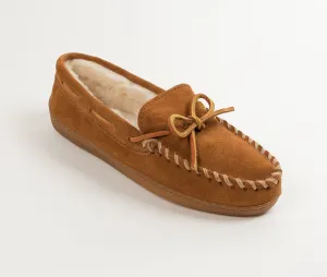 Guy's Minnetonka Pile Lined Hardsole Moc Slipper - Brown