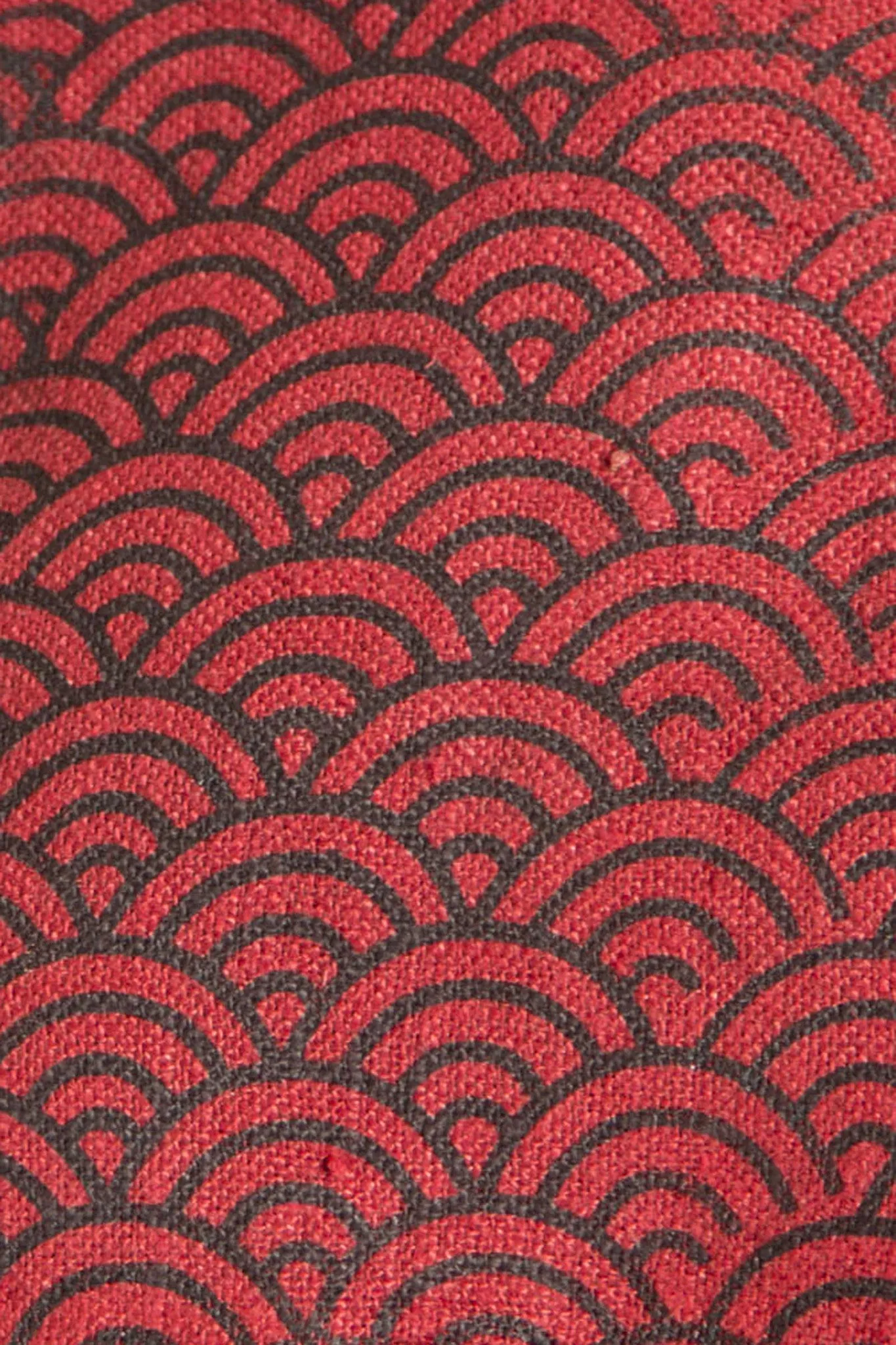 Hand Printed Waves Pattern