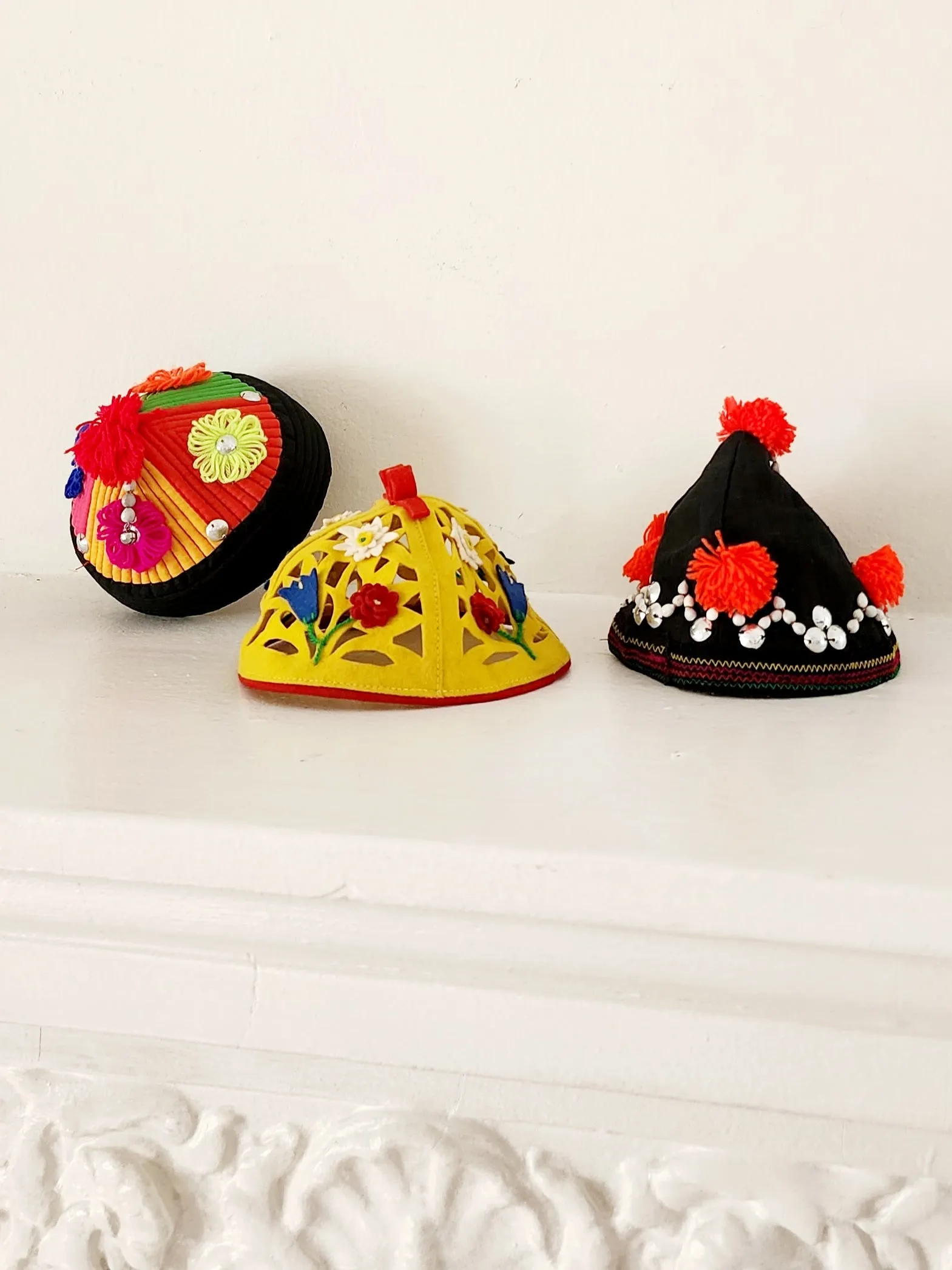 Handmade 1940s Childrens Hats German Bavarian Folk Costumes Lot of Three