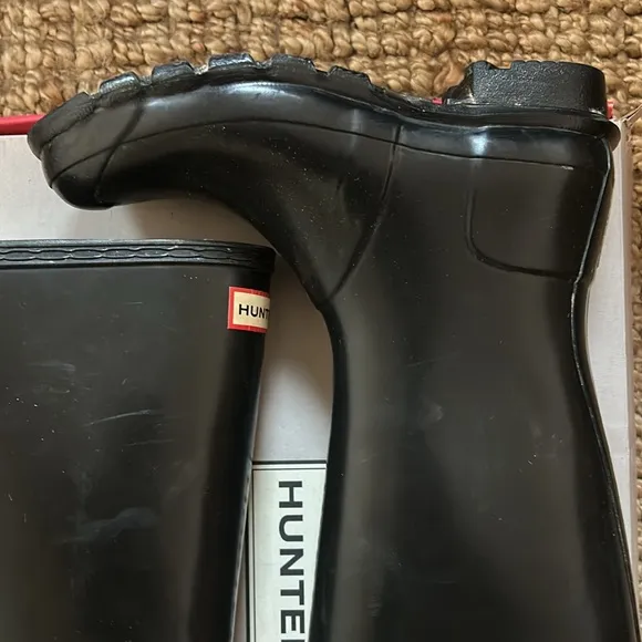 Hunter black original kids gloss rubber rain boots us size 5 boys 6 girls EU 37