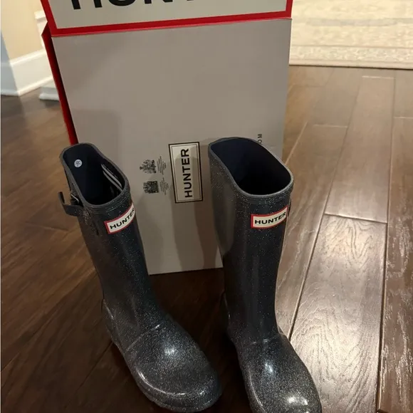 Hunter Giant Glitter Rain boots girls