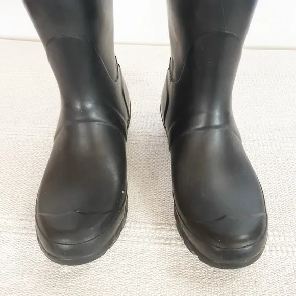 HUNTER Matte Tall Rubber Rain Boots Black Brown Kids size 4 M / 5 F