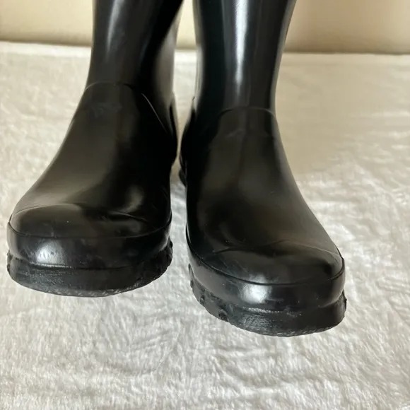 Hunter Original Kids Gloss Rain Boots, Black size 4B/5G