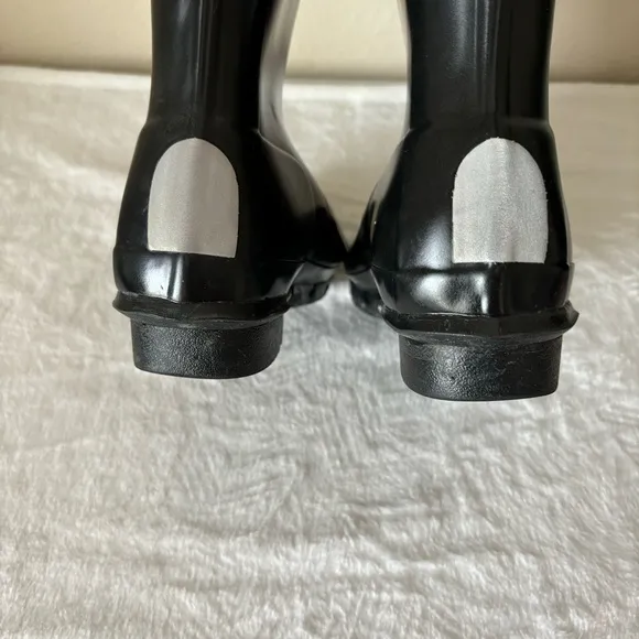 Hunter Original Kids Gloss Rain Boots, Black size 4B/5G