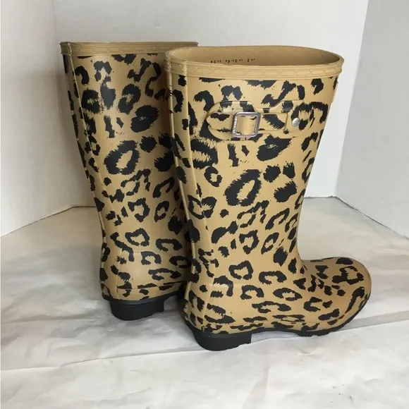 HUNTER RAINBOOTS
