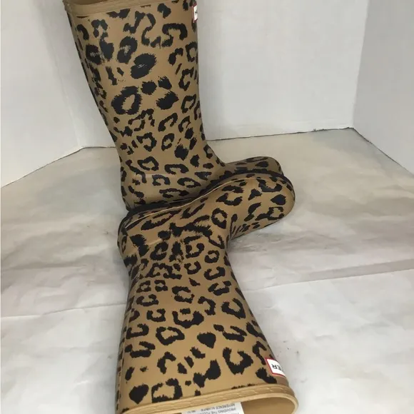 HUNTER RAINBOOTS