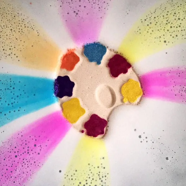 Little Artist Paint Palette Shaped Bath Bomb