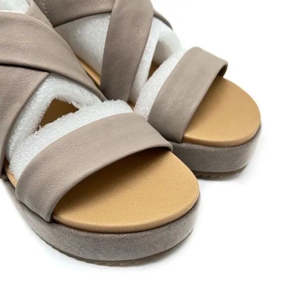 Lucky Brand Sandal Waldyna Crisscross Leather WedgeChinchilla Oyster Si…