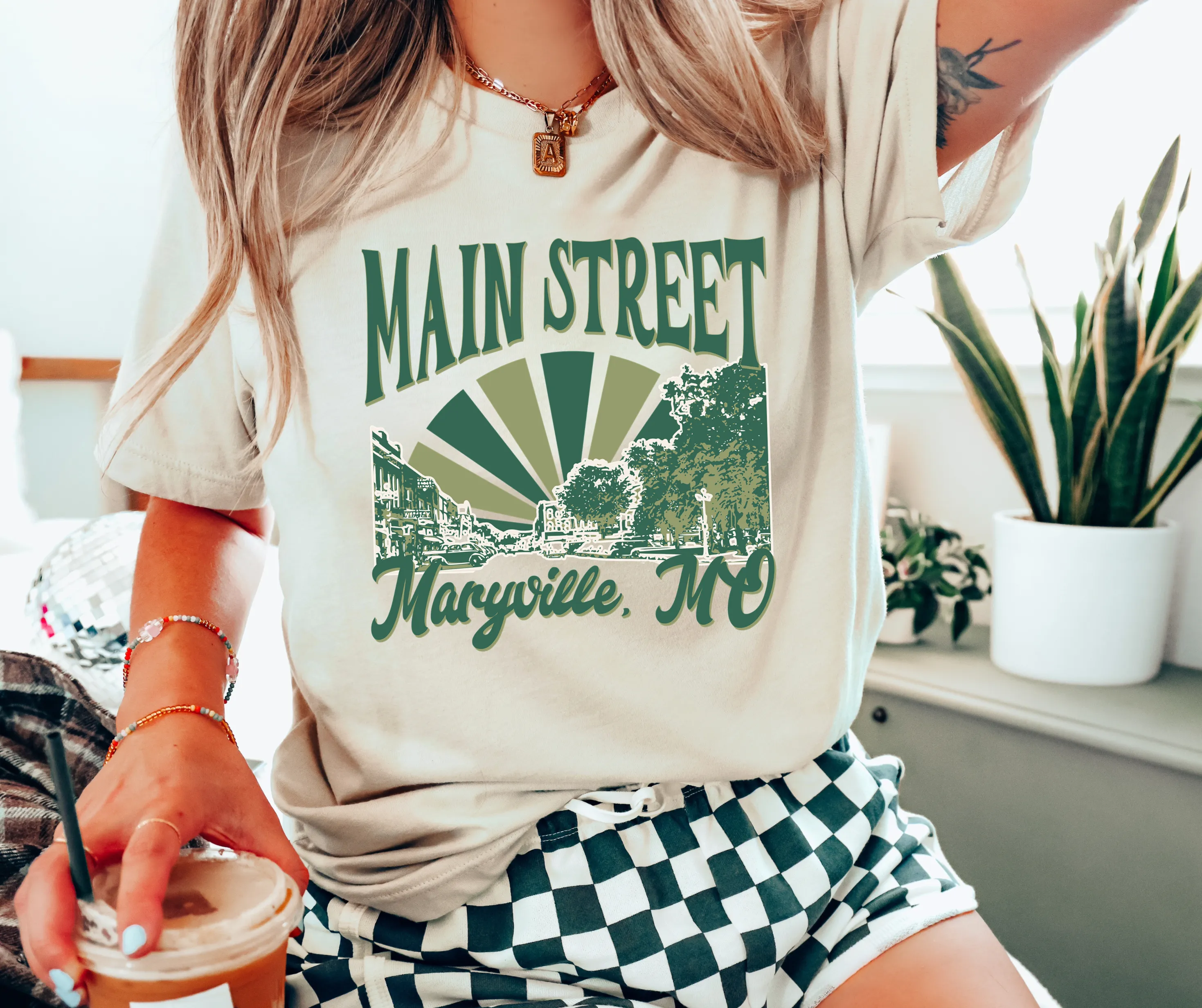 Main Street Maryville, MO Cream Colored Tee