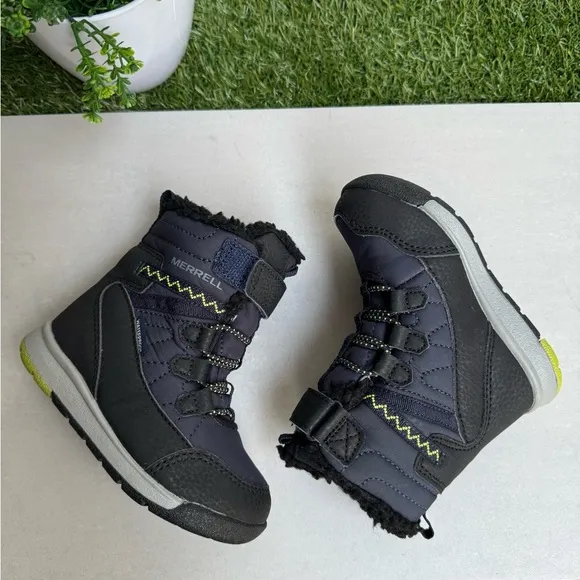 Merrell Unisex-Child Snow Crush 3.0 Jr Waterproof Boot insulated size 6 toddler