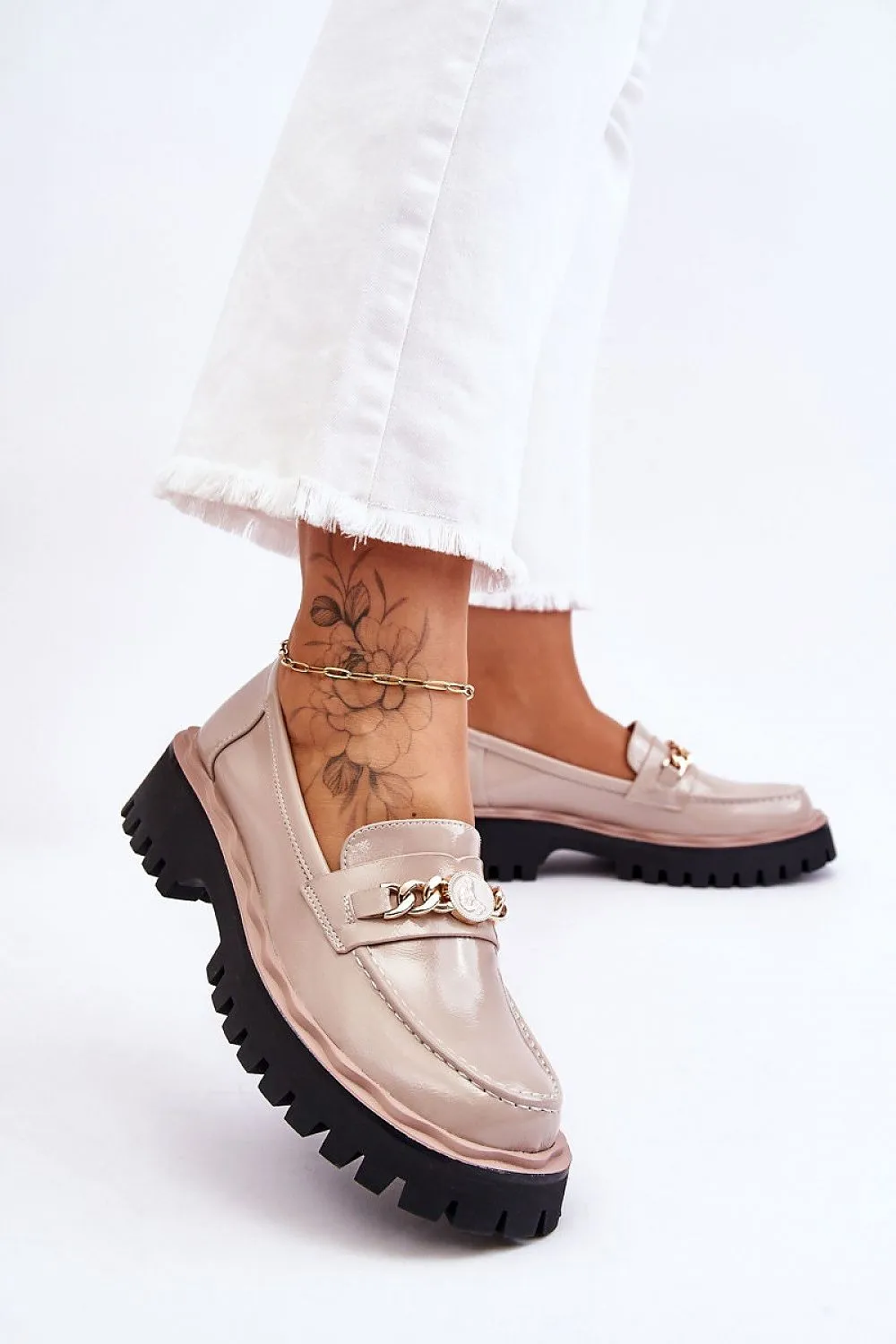 Mocassin