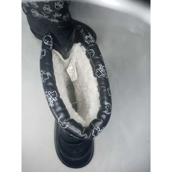 Outbrook Snow Boots Kids Sz 6 Snowmen‎ Black Inside Fur Great Preowned Condition