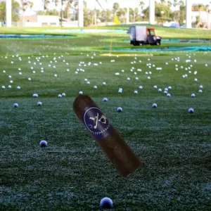 Pitching Wedge - Premium Nicaraguan Gordito 4 X 64 Maduro Cigar