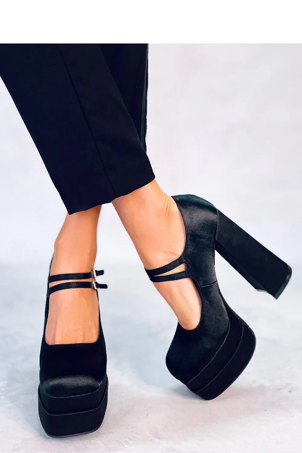 Platform pumps