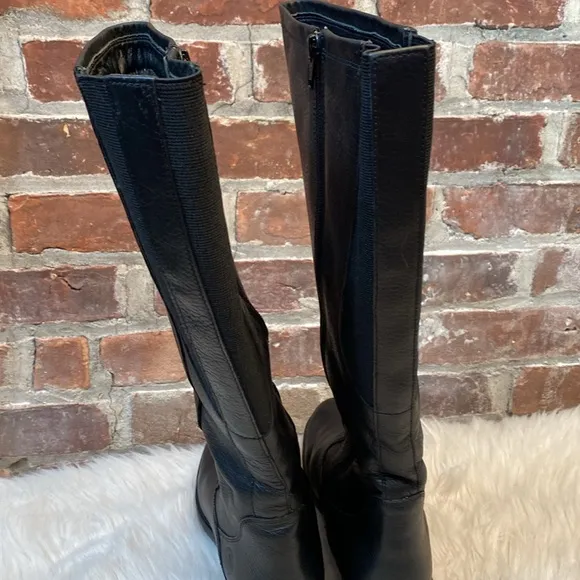 Santana Canada Genuine Leather Black Tall Boots, Size 11M