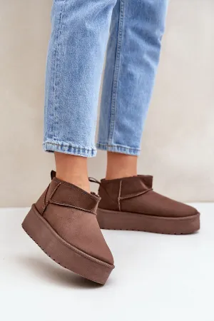 Snow boots