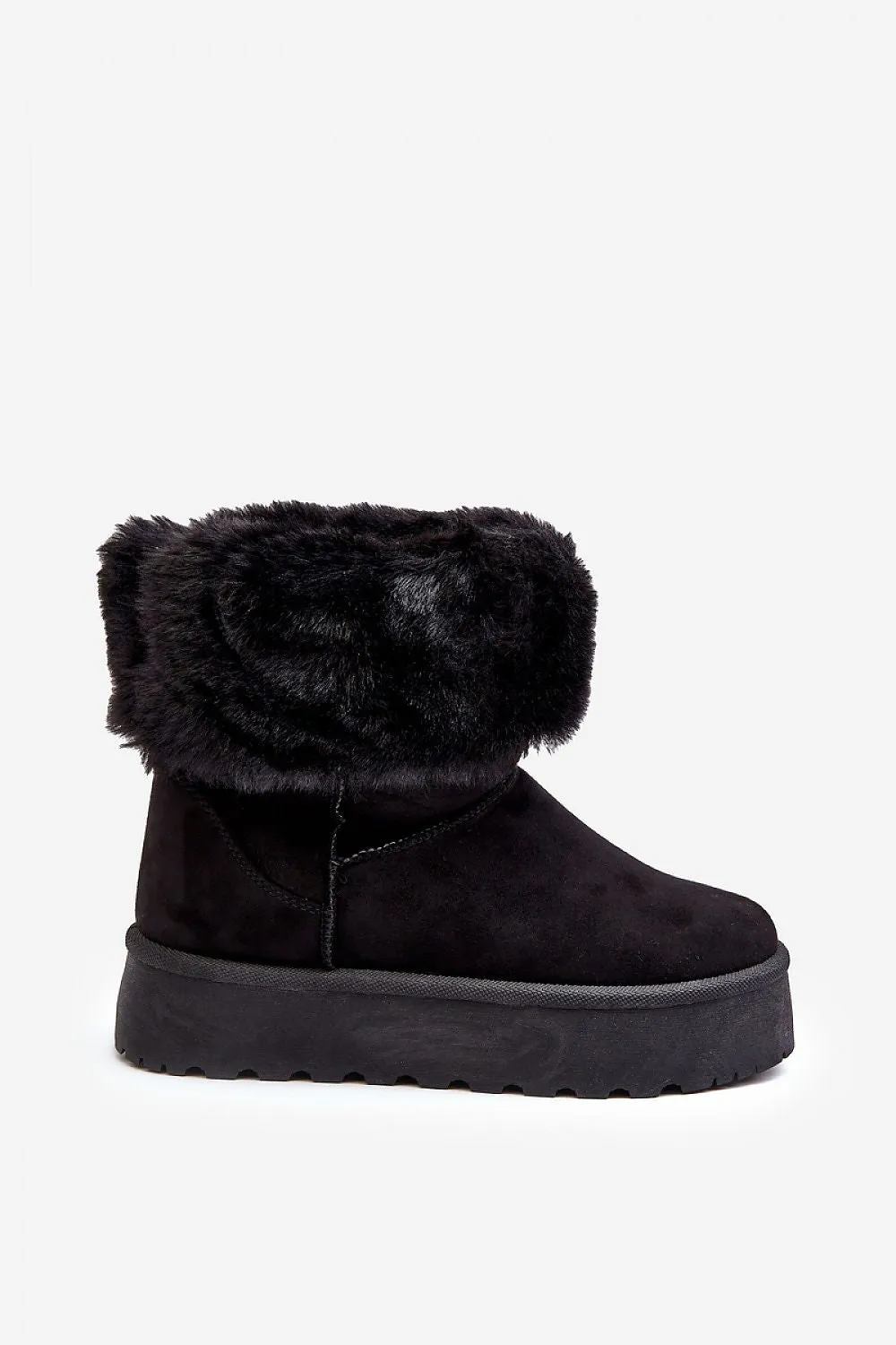 Snow boots