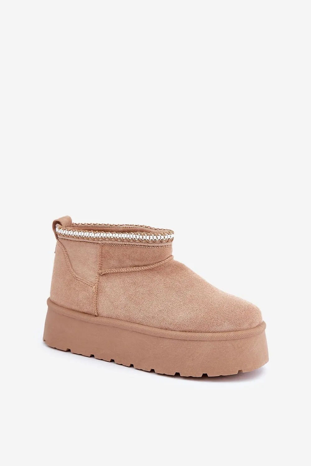 Snow boots