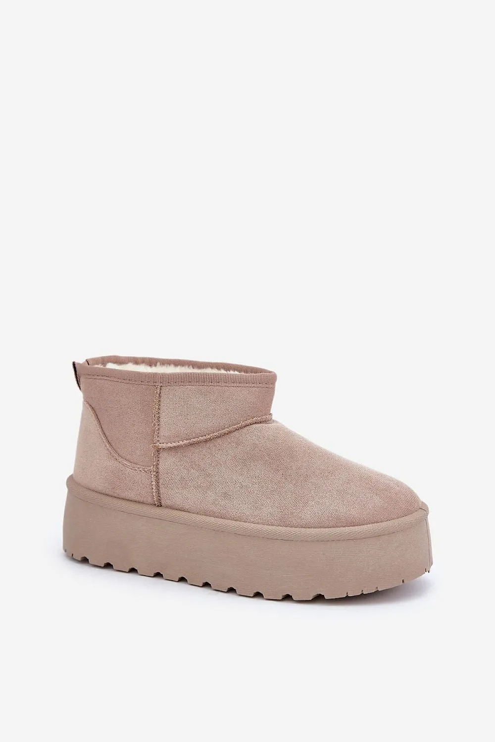 Snow boots