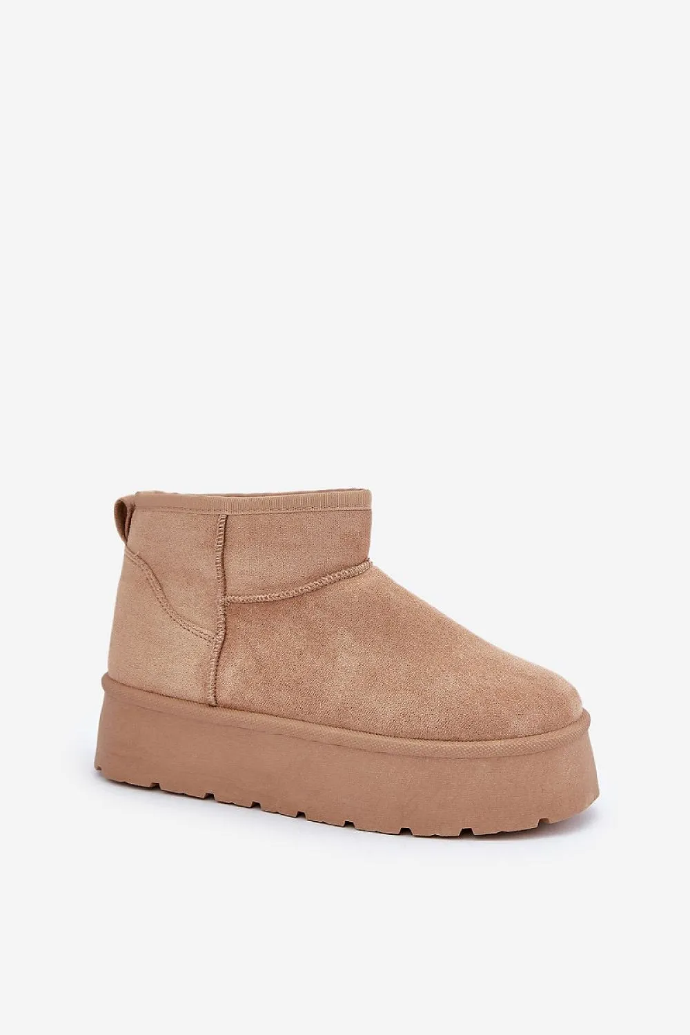 Snow boots