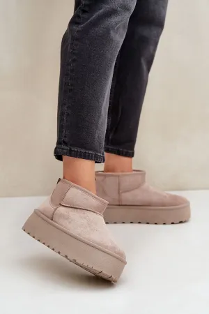 Snow boots