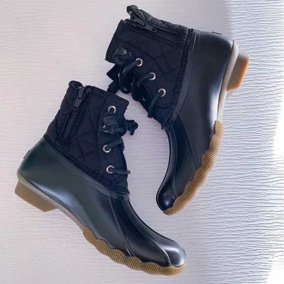 Sperry Saltwater Nylon Quilted Duck Boot Waterproof Lace-Up Rain boot Size 1M