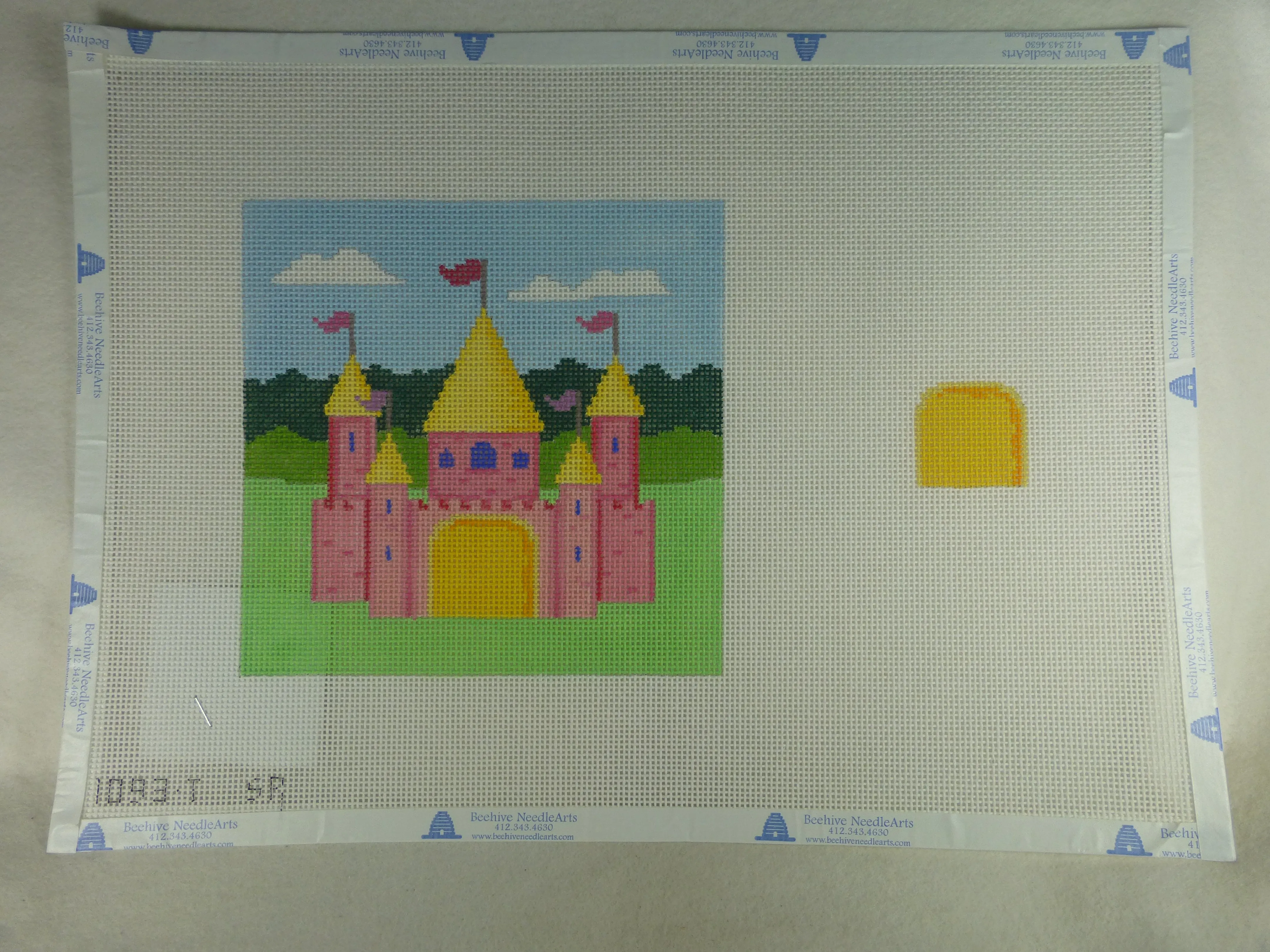Susan Roberts Needlepoint Design, Inc. 1093t Tooth Fairy Castle