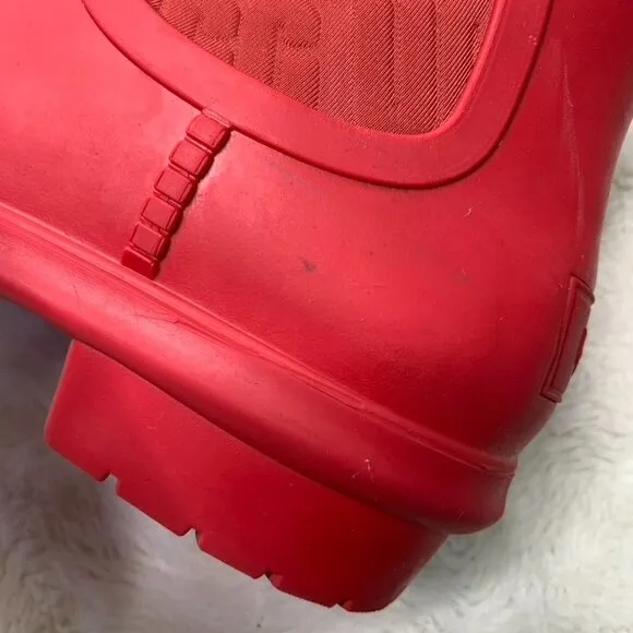UGG Women's Chevonne Chelsea Red Waterproof Rain Booties Size 10