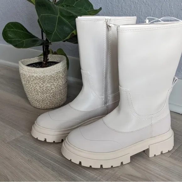 Zara boots big girl SZ 34
